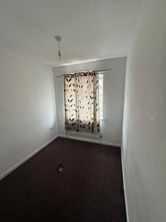 4 bedroom semi-detached house to rent, Hillberry Close, Narborough LE19