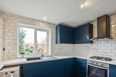 undefined, Clandon Gardens, London N3