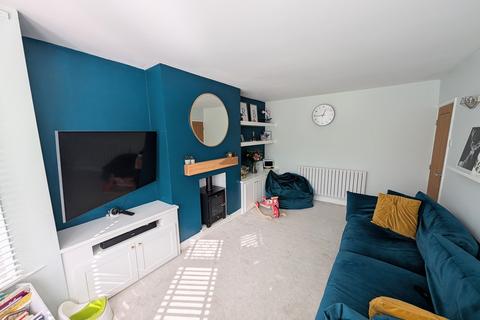 3 bedroom end of terrace house for sale, Sussex Road, CV5