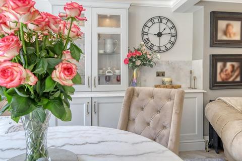 4 bedroom detached house for sale, Hylands Close, Barnston, Dunmow