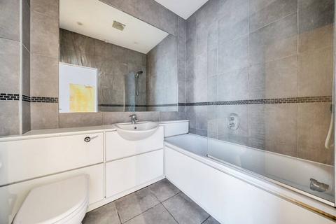 1 bedroom flat for sale, Banner Street, Clerkenwell, London, EC1Y