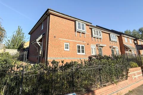 Derwentwater Road, Gateshead, NE8