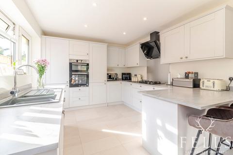 undefined, Struan Drive, Ringwood BH24