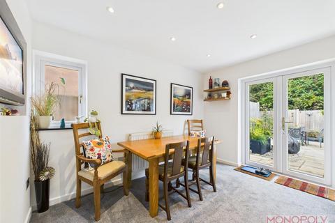 4 bedroom detached house for sale, Kings Oak Court, Wrexham