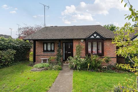 undefined, Sherwood Gardens, Oxfordshire RG9