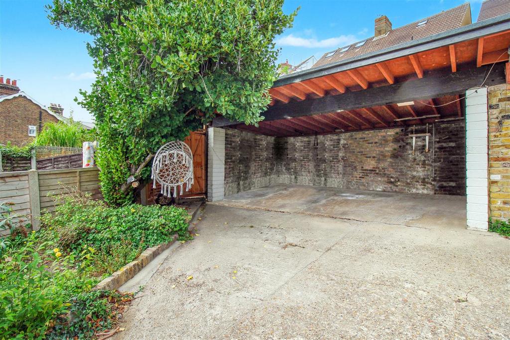 Carportdp.jpg