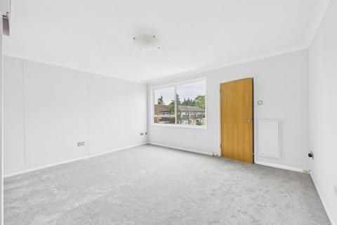 3 bedroom apartment for sale, Keensacre, Iver Heath, Buckinghamshire, SL0