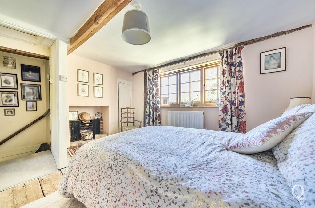 Dcdcda83-100c-4e5...