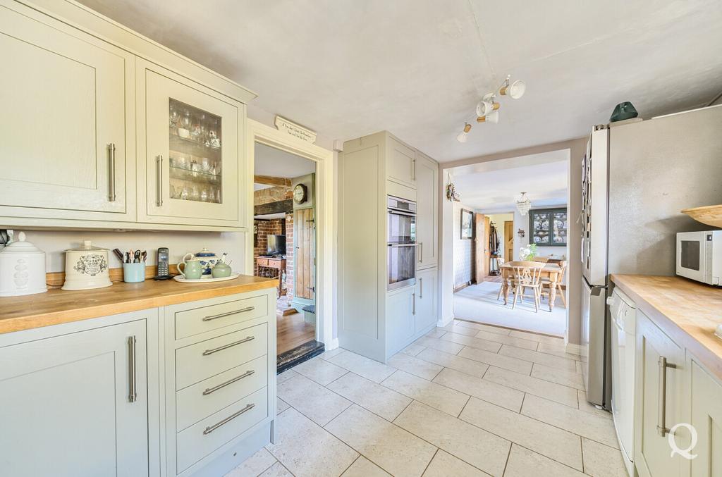 Fababff6-e481-478...