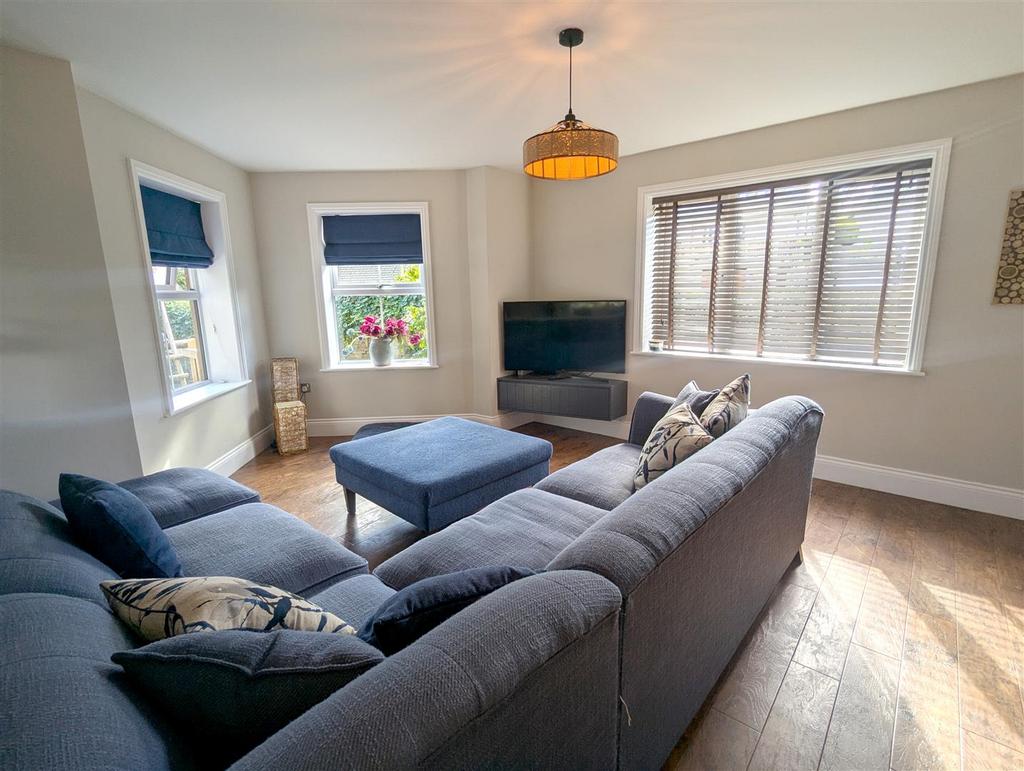 Living Dining Room