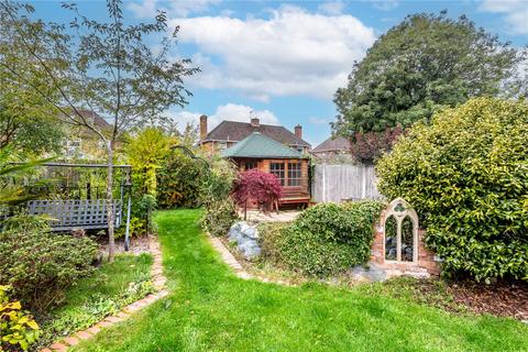 13 Barn Road, Shifnal, TF11 8EL