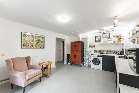 1 bedroom apartment for sale, Tottenham Road, London, N1