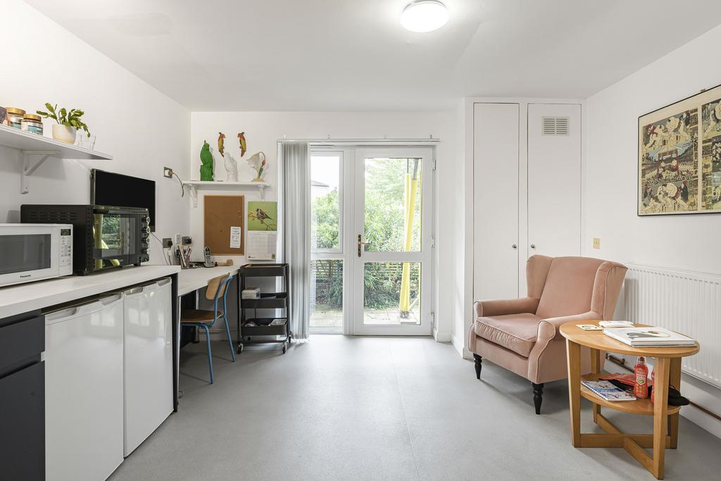 Kitchen/Reception