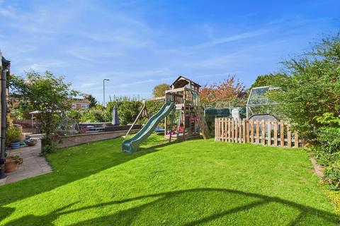 3 bedroom detached bungalow for sale, Leys Road, Pattishall, NN12