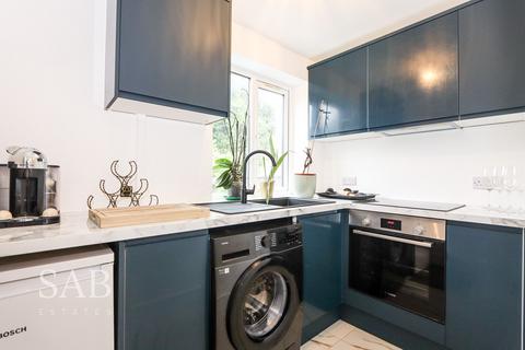 undefined, Verulam Road, Greenford, UB6