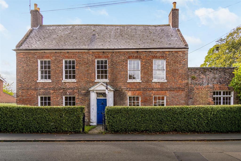 1 The Grange (Kirton)-4.jpg