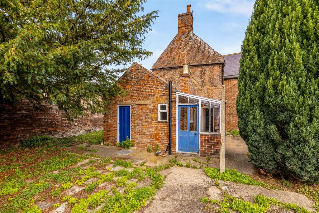 1 The Grange (Kirton)-12.jpg