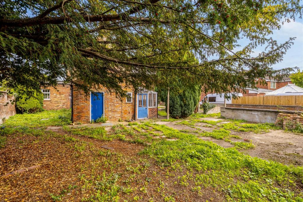 1 The Grange (Kirton)-13.jpg