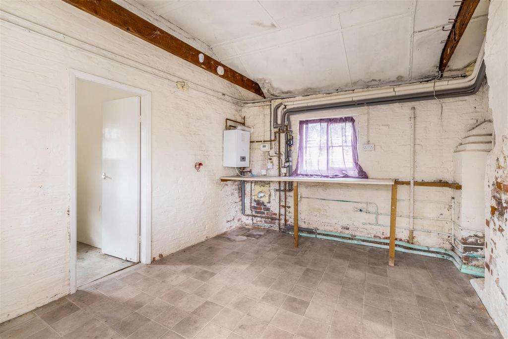 1 The Grange (Kirton)-23.jpg