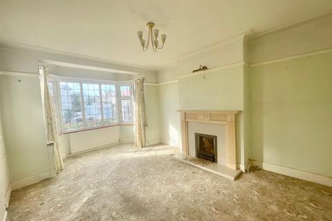 4 bedroom detached house for sale, Chapmans Close, Leigh-on-Sea, Essex, SS9