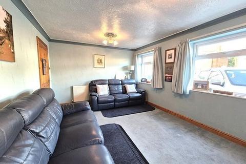 3 bedroom semi-detached house for sale, Windsor Drive, Market Drayton, Shropshire