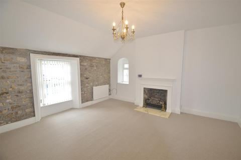 2 bedroom flat to rent, 23 High Street, Cowbridge, Vale of Glamorgan, CF71 7AE
