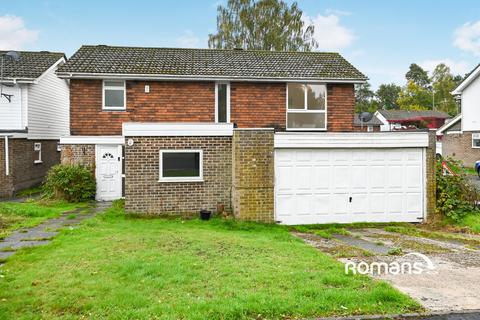 undefined, Spinis, Bracknell, RG12