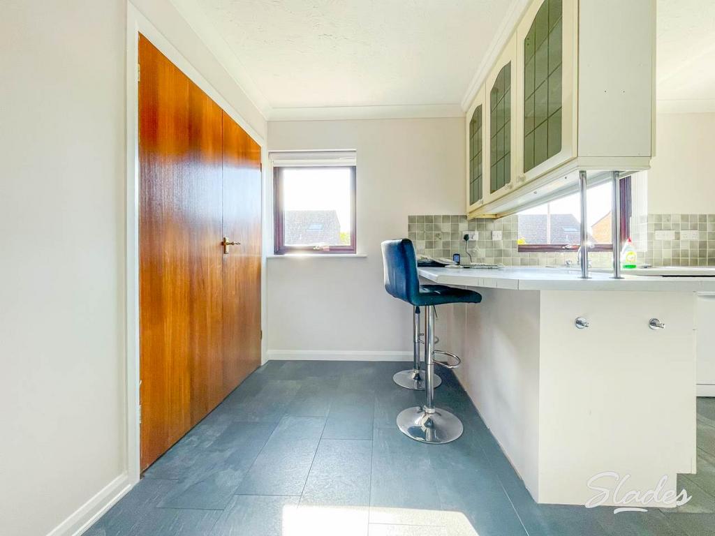 8 The courtyard Brea