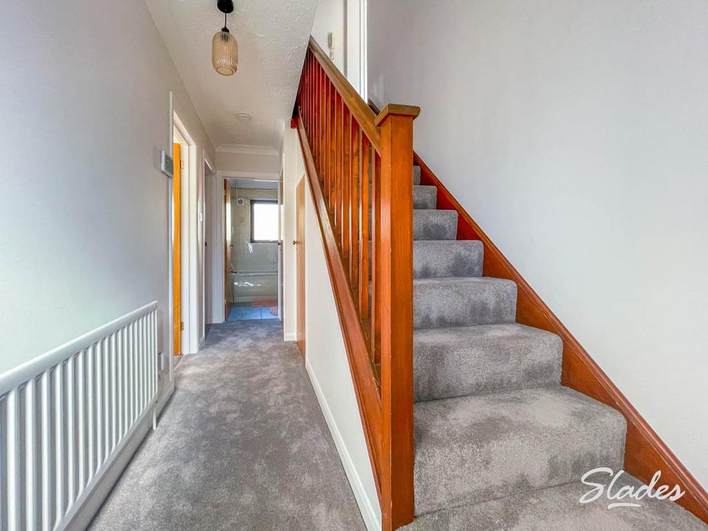 8 The courtyard entr