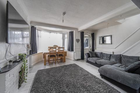 undefined, Reading Road, Northolt