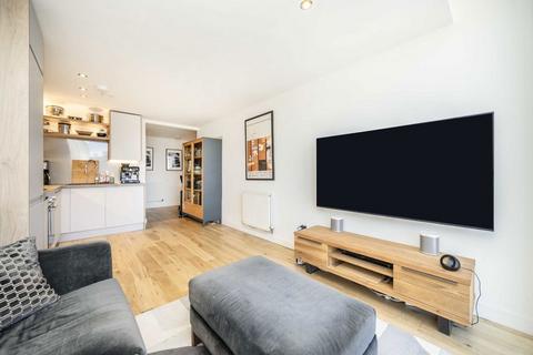 1 bedroom flat for sale, Lamb's Passage, London EC1Y