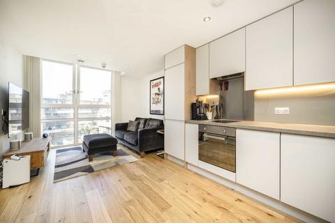 1 bedroom flat for sale, Lamb's Passage, London EC1Y