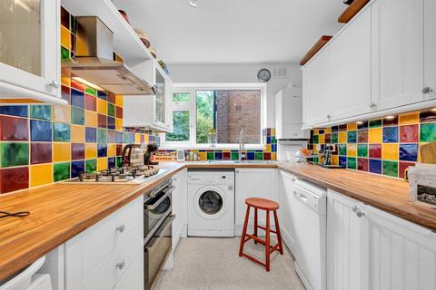 2 bedroom apartment for sale, Beckenham Grove, Shortlands, Bromley, BR2