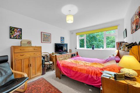 2 bedroom apartment for sale, Beckenham Grove, Shortlands, Bromley, BR2