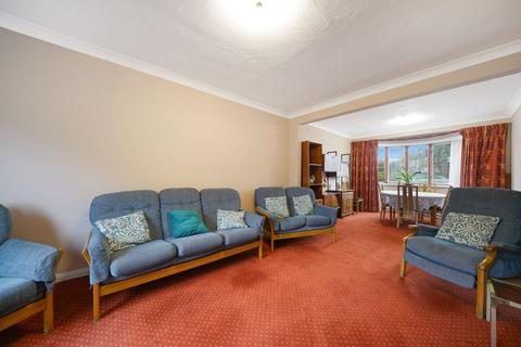 3 bedroom end of terrace house for sale, Malvern Avenue, Harrow HA2