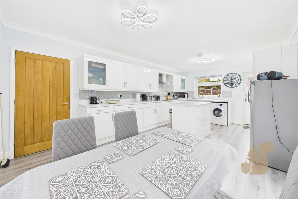 Kitchen/Dinder