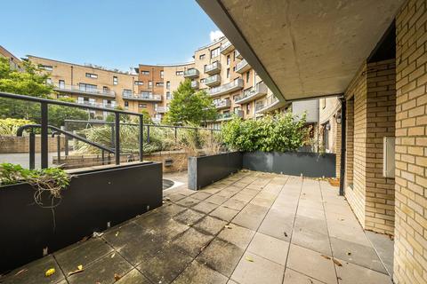 3 bedroom apartment for sale, Maltby Street, London