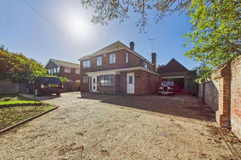 4 bedroom detached house for sale, Station Road, Rustington, Littlehampton, BN16 3BJ
