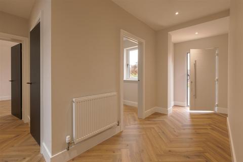 3 bedroom detached bungalow for sale, Ampthill Road, Maulden, Bedford