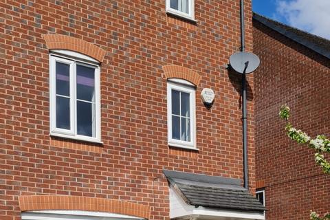 3 bedroom semi-detached house for sale, North Dene Park, Oldham, OL9