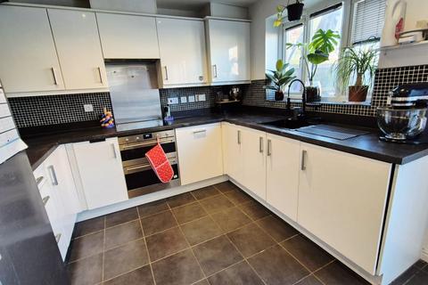 3 bedroom semi-detached house for sale, North Dene Park, Oldham, OL9