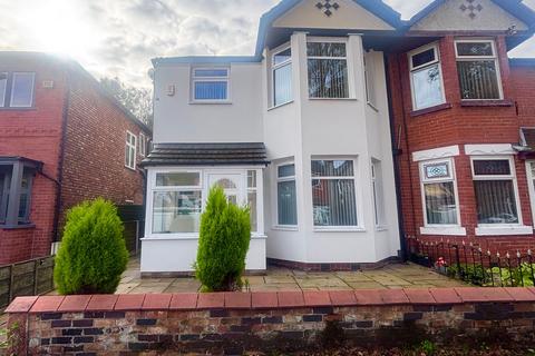 Grange Avenue, Stretford, M32