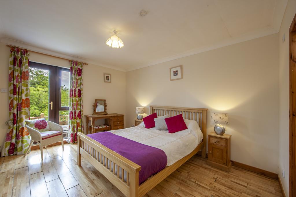 1 Z6 E0684 master bedroom culzean
