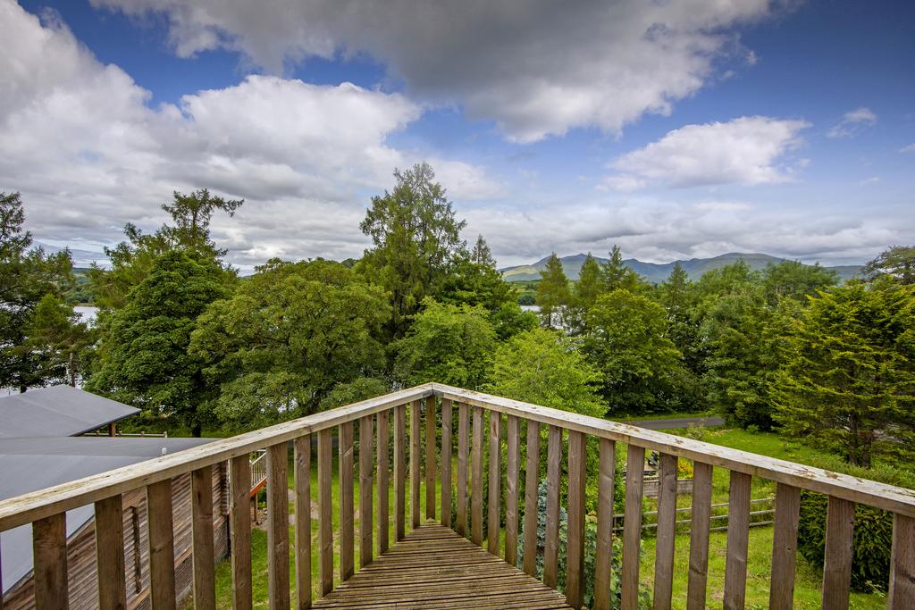 1 Z6 E0571 Culzean balcony