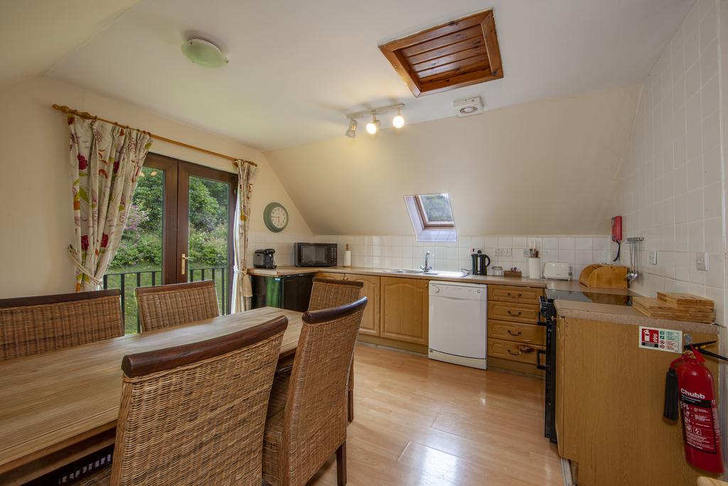 1 Z6 E0567 Culzean Kitchen