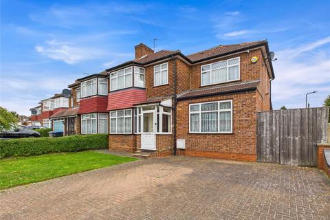Brinkburn Gardens, Edgware HA8