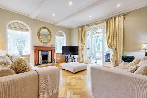 undefined, Burntwood Avenue, Hornchurch, RM11