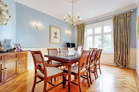 undefined, Burntwood Avenue, Hornchurch, RM11