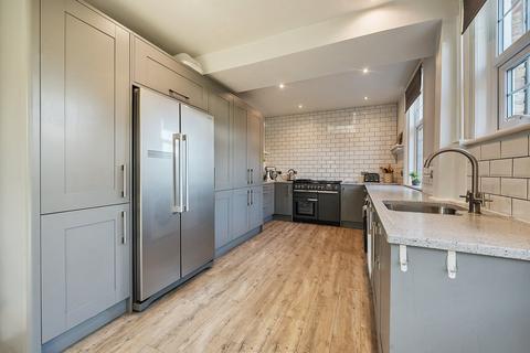 5 bedroom semi-detached house for sale, Yew Tree Road, Tunbridge Wells, TN4