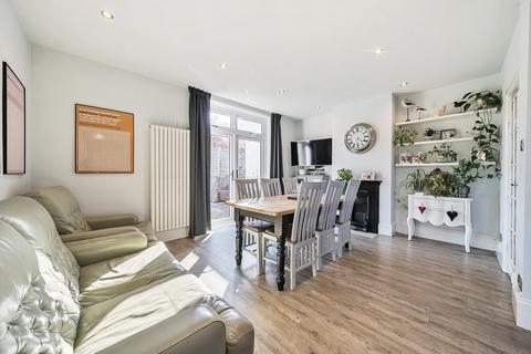 5 bedroom semi-detached house for sale, Yew Tree Road, Tunbridge Wells, TN4